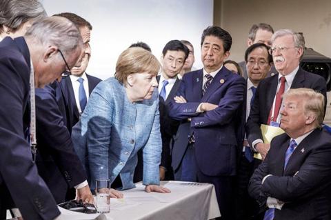 Трамп прокомментировал «плохую фотографию» с саммита G7‍